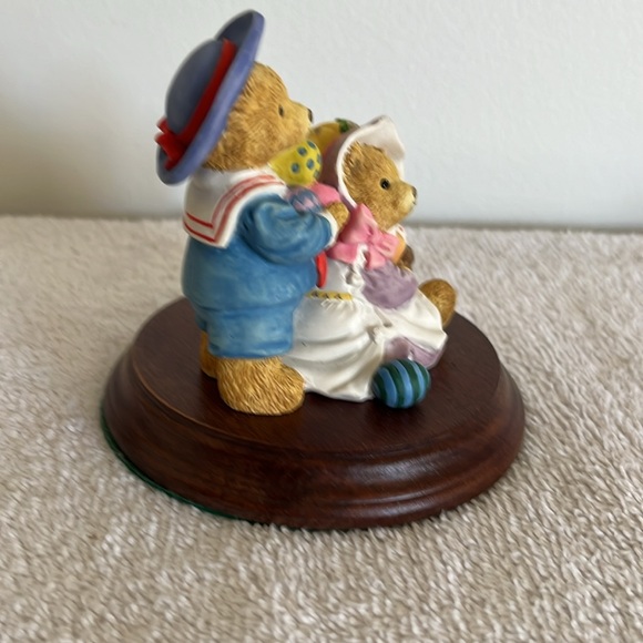 Bear figurines - Picture 4 of 5